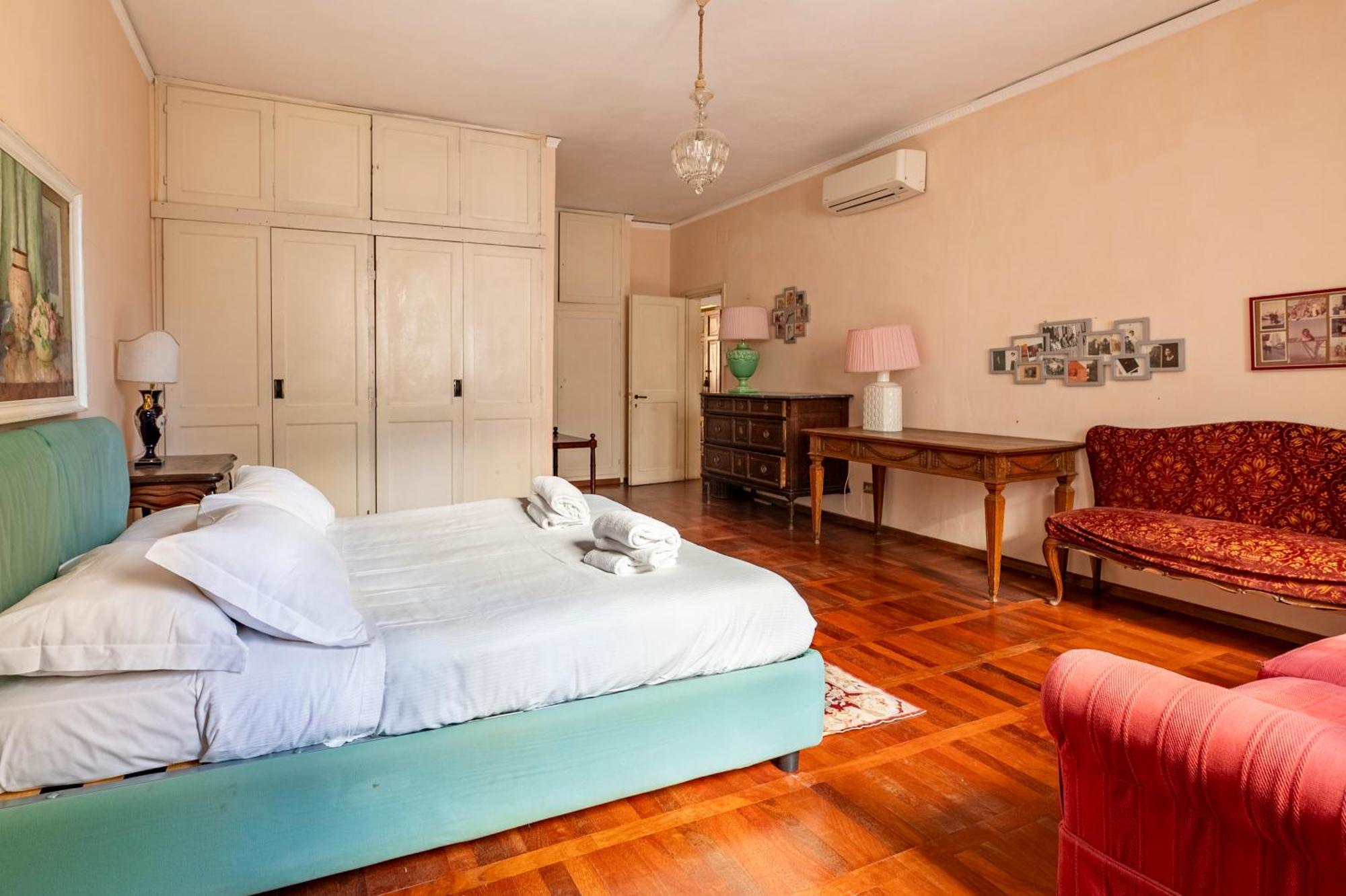 Caravaggio House 2 Private Nell'oltrarno Artistico Apartment Florence