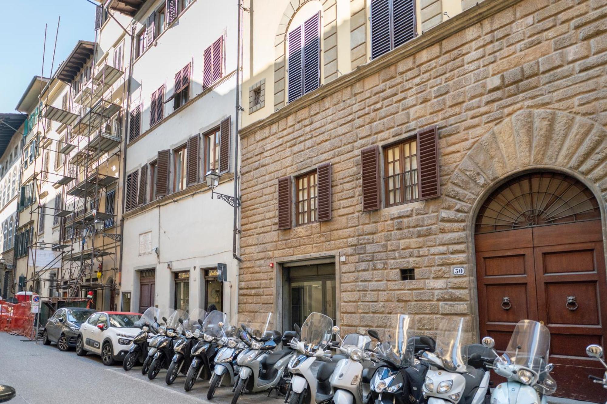 Caravaggio House 2 Private Nell'oltrarno Artistico Florence